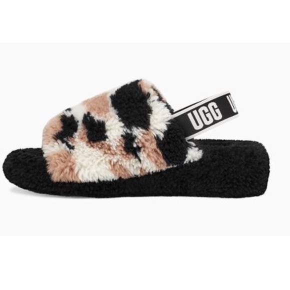 UGG Women's OH YEAH COW PRINT - Picture 4 of 5